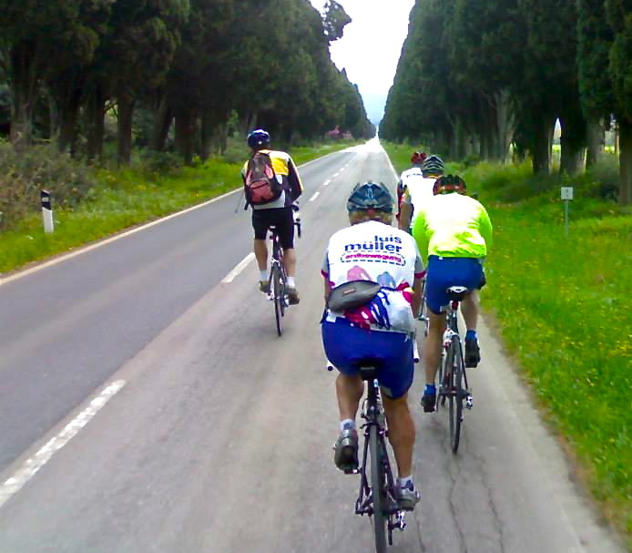 www.tuscanylovebike.it